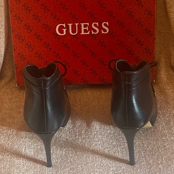 Guess Black Leather Open-toe Booties- Sz 8 - Picture 3 of 4